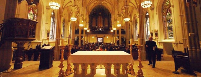 Basilica of St. Patrick's Old Cathedral is one of Street View: Nolita.