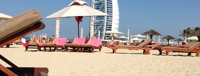 Jumeirah Beach is one of Dubai.
