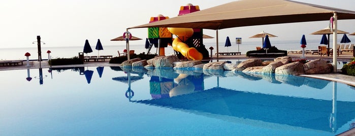 Sealine Beach Resort Mesaieed is one of قطر.