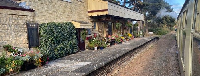 Gotherington Steam Railway Station (GWSR) is one of GWSR.