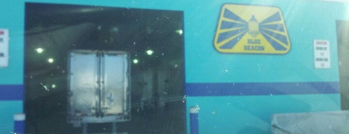 Blue Beacon Truck Wash of Flag City CA is one of สถานที่ที่ Nosh ถูกใจ.