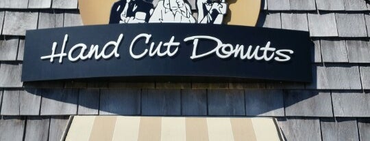 Hole In One Donut Shop is one of Cape Cod.