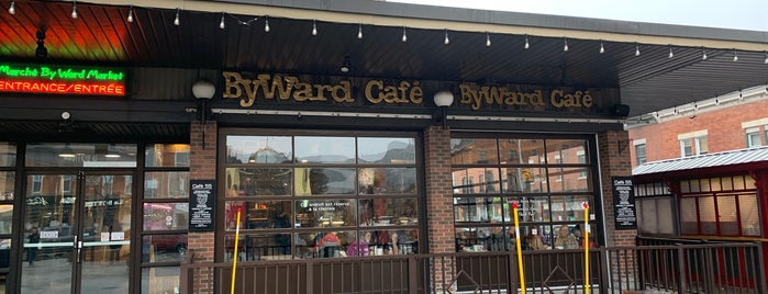 Byward Cafe is one of Lugares favoritos de Greg.