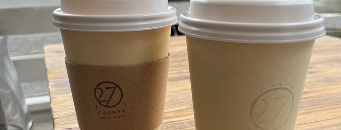 27 COFFEE ROASTERS is one of 不味い珈琲は世の中の敵.