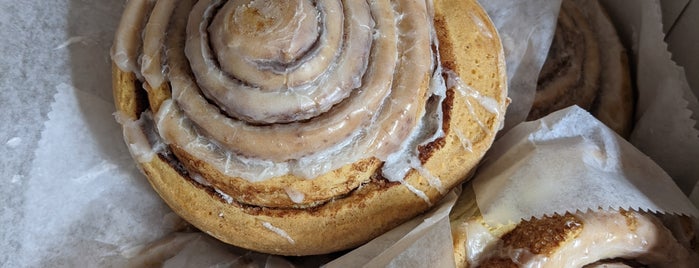 Happy Zoe Vegan Bakery is one of Best Cinnamon Rolls in NYC.