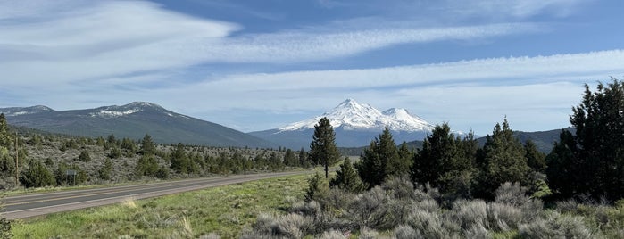 Mount Shasta Vista Point is one of CA Small Towns.