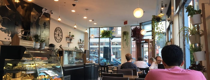 Café Union is one of Cafés-torréfacteurs Montréal.