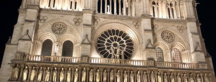 Catedral de Notre-Dame de Paris is one of Paris - je t'aime.