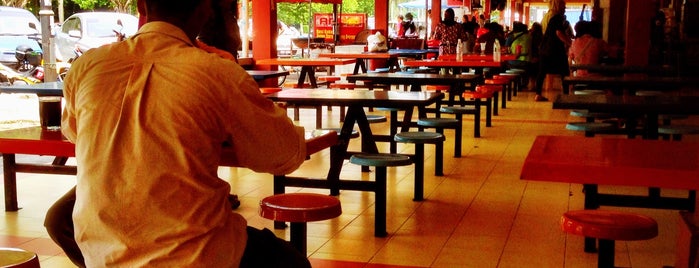 Cafe de Mama is one of @Cyberjaya/Putrajaya #1.