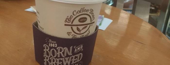 The Coffee Bean & Tea Leaf is one of Epic! Hangout Place In Surabaya.