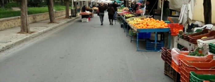 Λαϊκή Αγορά της Πέμπτης is one of Shopping in Rhodes.