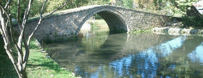 Βυζαντινή γέφυρα "Κιουπρί" is one of Posti salvati di 83.