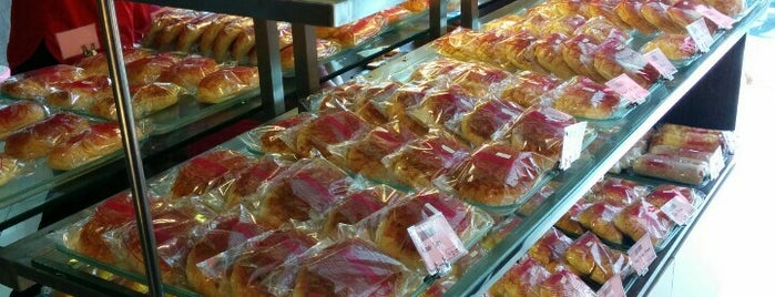 bintaro bakery & cake is one of Favorite Food.