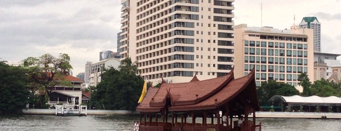 Mandarin Oriental, Bangkok is one of Orte, die Robert gefallen.