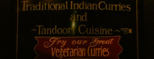 Bangalore ﻿Pub & Curry House is one of Bares.