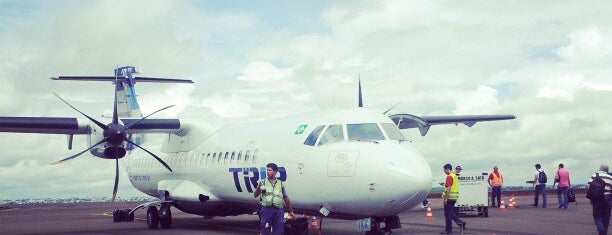 Aeroporto de Cascavel / Coronel Adalberto Mendes da Silva (CAC) is one of Locais curtidos por Juliana.