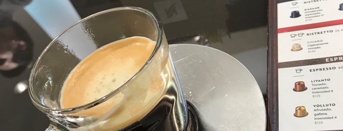 Boutique NESPRESSO is one of J. Santiagoさんのお気に入りスポット.