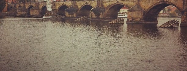 Pont Charles is one of Prague-Trip 2012.