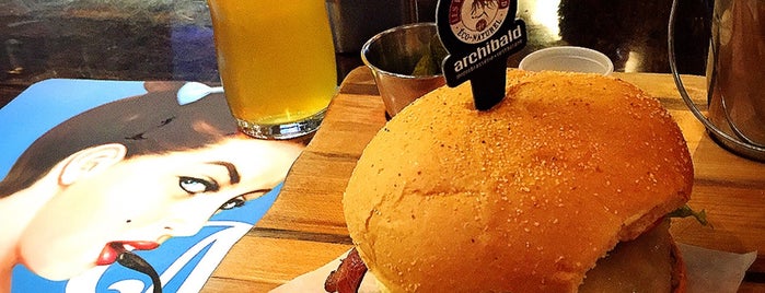 Archibald Microbrasserie is one of Kyo 님이 좋아한 장소.