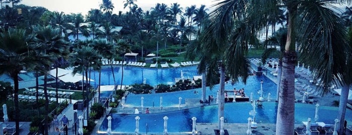 Andaz Maui At Wailea Resort - a concept by Hyatt is one of Tempat yang Disukai Kyo.