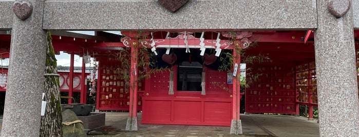 Koinoki-jinja Shrine is one of 行きたい.