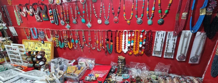 McLeodganj Market | मक्लिओडगंज is one of Dharmsala.