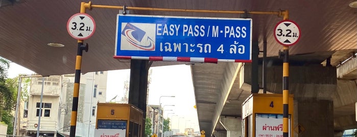 ด่านฯ สาทร is one of ทางพิเศษศรีรัช (Sirat Expressway).