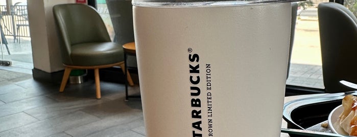 Starbucks is one of Cha am - Hua Hin チャアム・ホアヒン　Prachuabkirikhan.