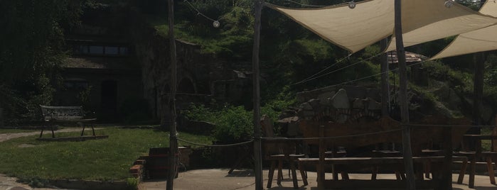 Riolit Barlangszállás is one of Andrea : понравившиеся места.