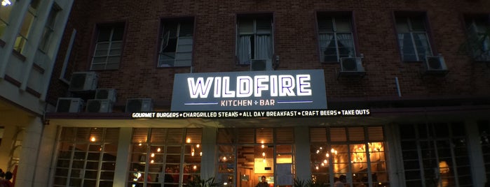Wildfire Kitchen + Bar is one of Вкусно в Сингапуре.