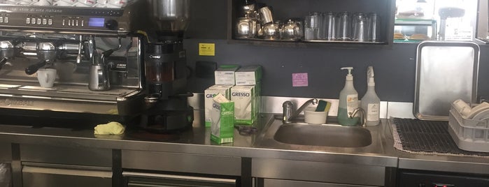 Padaria Madeirense is one of Madeira Eating.