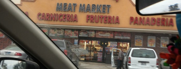 La Michocana Meat Market is one of Tempat yang Disukai Mayra Alejandra.