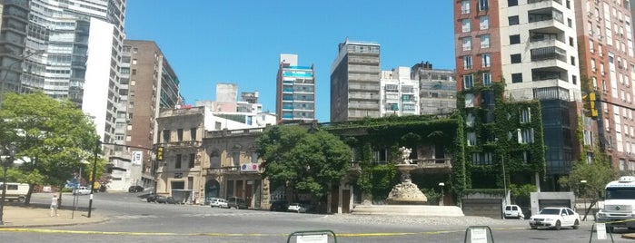 Bajada Sargento Cabral is one of Recreational Street - Calle Recreativa - Rosario.