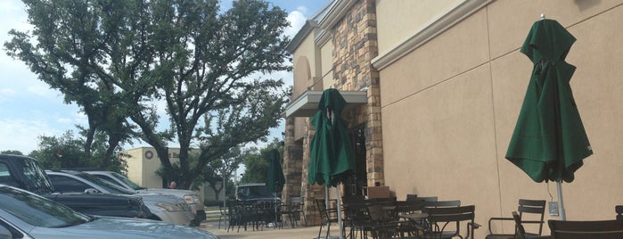 Starbucks is one of The 11 Best Places with Cafe Mocha in San Antonio.