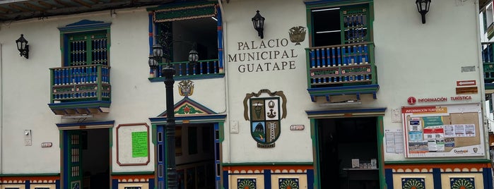 Plazoleta de los Zócalos is one of Guatape.