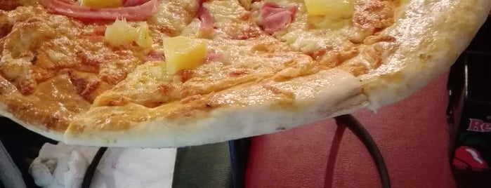 Per La Pasta Pazzi is one of Pizzahólicos!.
