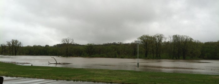 Creve Coeur Lakehouse is one of St. Louis.