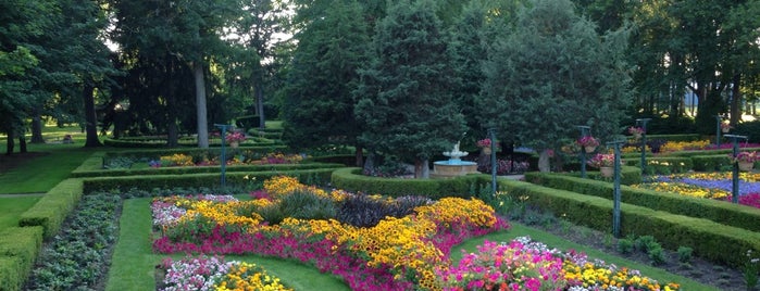 Cuneo Museum & Gardens is one of Explore Chicago (Vernon Hills) Like a Local.