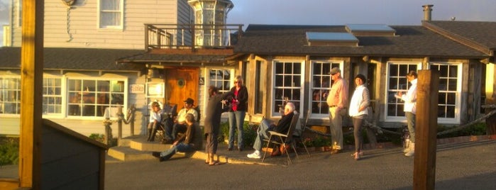 The Sea Chest & Oyster Bar is one of Cambria / Gayucos Guide.