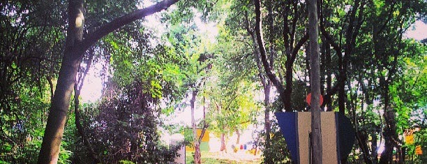 Parque das Mangabeiras is one of Tempat yang Disukai Veronica.