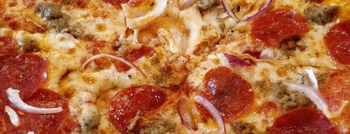Blaze Pizza is one of Orte, die Efrosini-Maria gefallen.