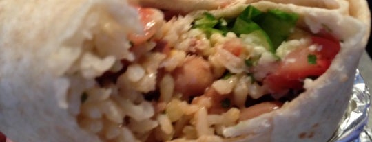 Chipotle Mexican Grill is one of Tempat yang Disukai S..