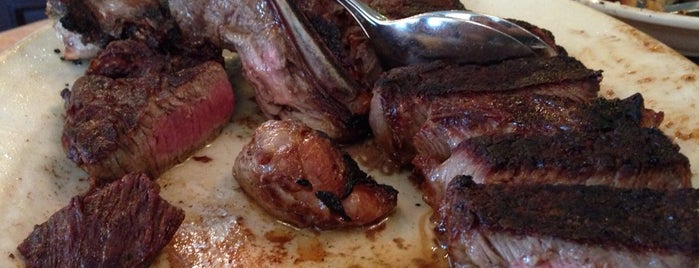 Peter Luger Steak House is one of NY: Comida.