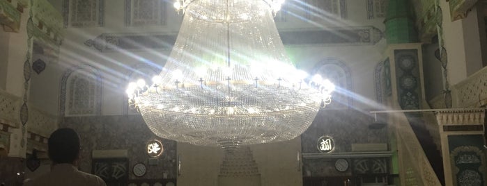 Aydıntepe Merkez Camii is one of Orte, die Olcay gefallen.