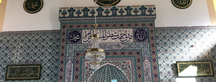 Çiçekçi Mahmut Efendi Camii is one of Uskudar to Do List | Spirituel Merkezler.