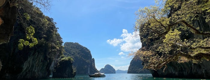 Lao Lading Island is one of Тай.