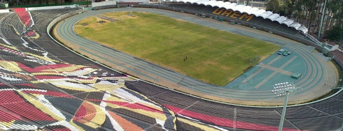 Estadio Universitario Alberto "Chivo" Cordoba is one of Posti che sono piaciuti a Eliud.