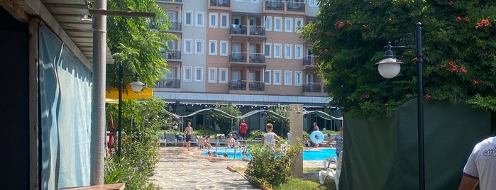 Cactus Paradise Hotel is one of İzmir otel.