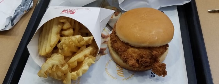 Chick-fil-A is one of Jasonさんのお気に入りスポット.