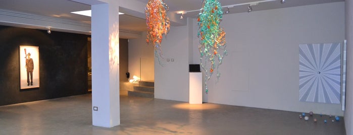 (galleria +) oltredimore is one of Arte Fiera OFF 2012.